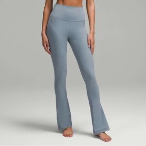 Lululemon Align High-Rise Ribbed Mini-Flare Pant *Extra Short *Size 4